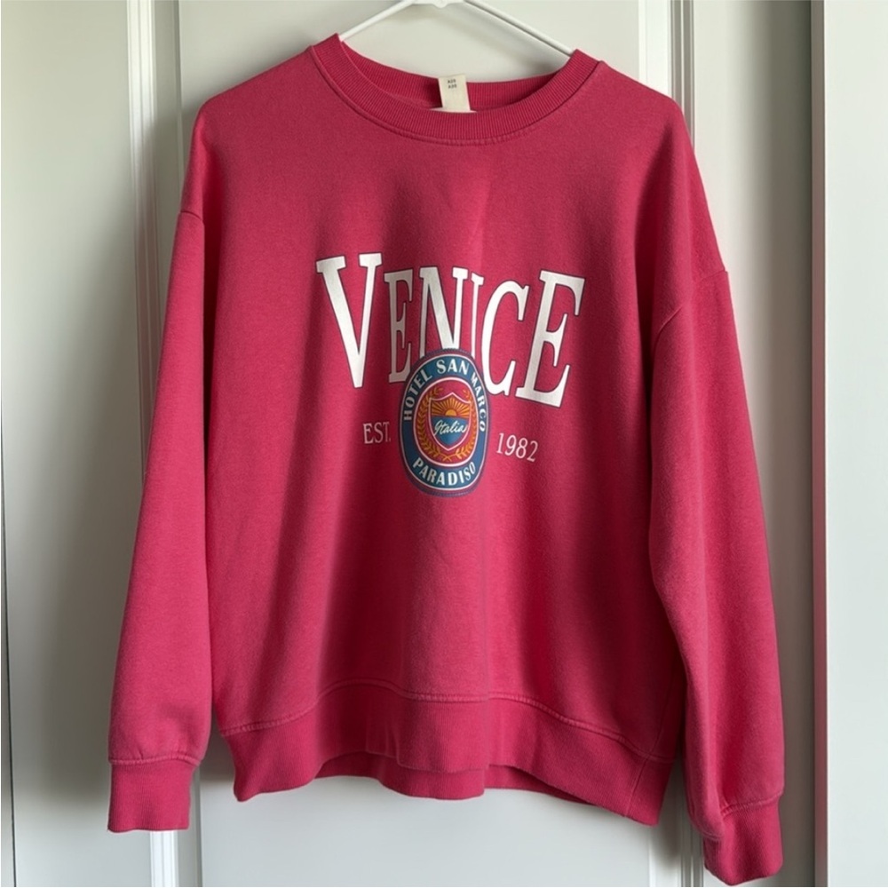 H&M Pink Sweater Shirt Pullover Sweatshirt Venice Graphic